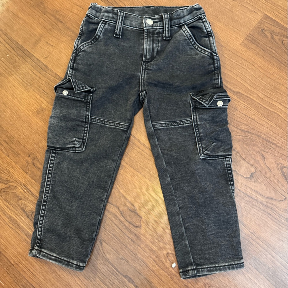 GAP Baby Relaxed Cargo Pants - Size 3T